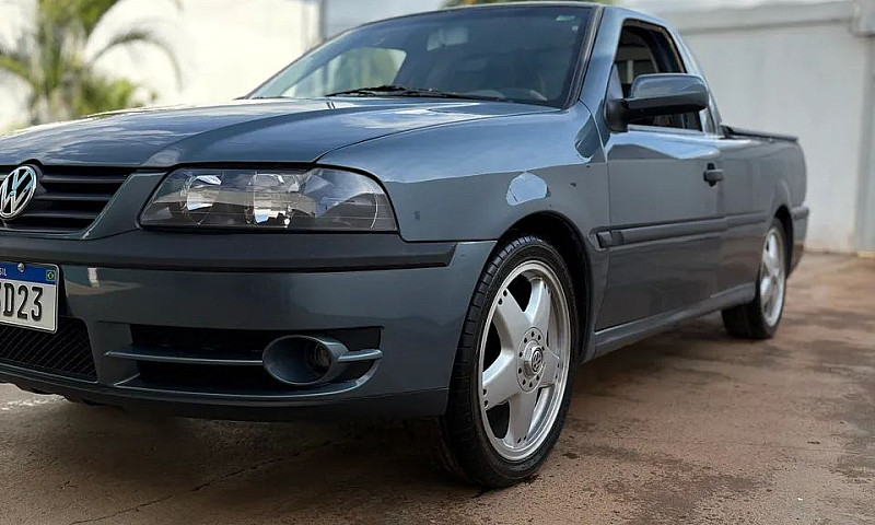 Volkswagen Saveiro 1...