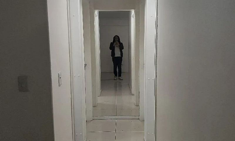 Aluga-Se Quarto Segu...