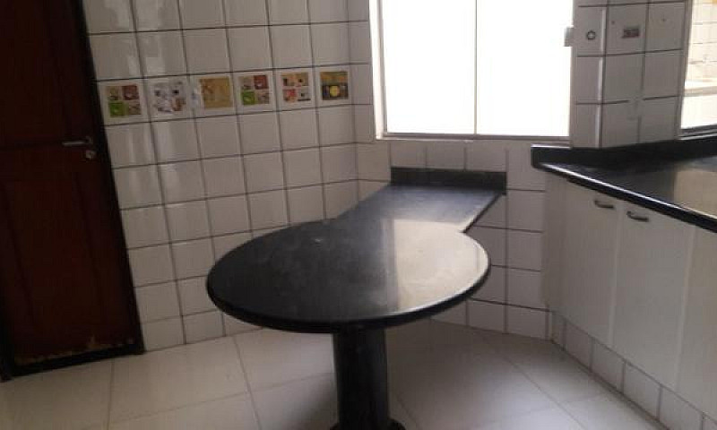 Sobrado 5 Quartos, 6...