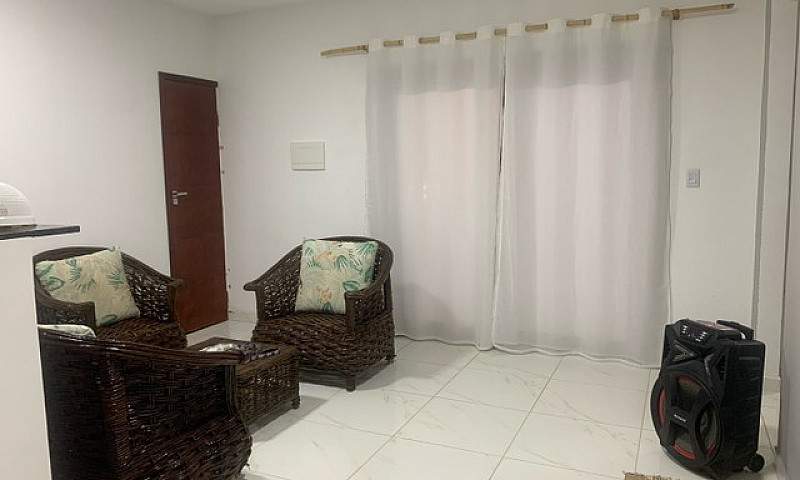 Aluga-Se Casa Em São...