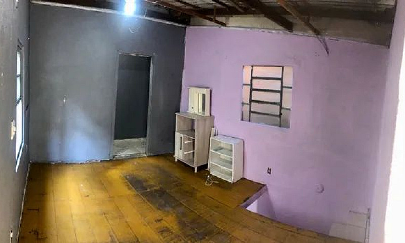 Casa A Venda No Bair...