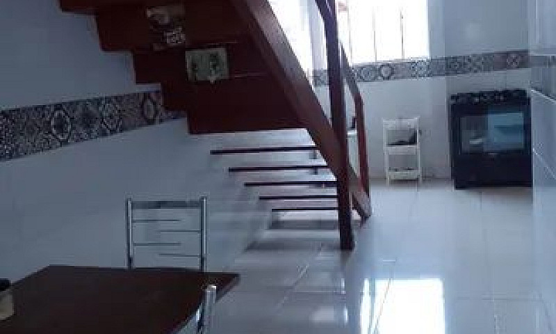 Linda Casa Em Itapuã...
