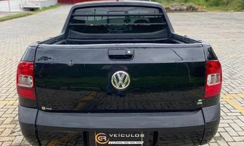 Volkswagen Saveiro 1...