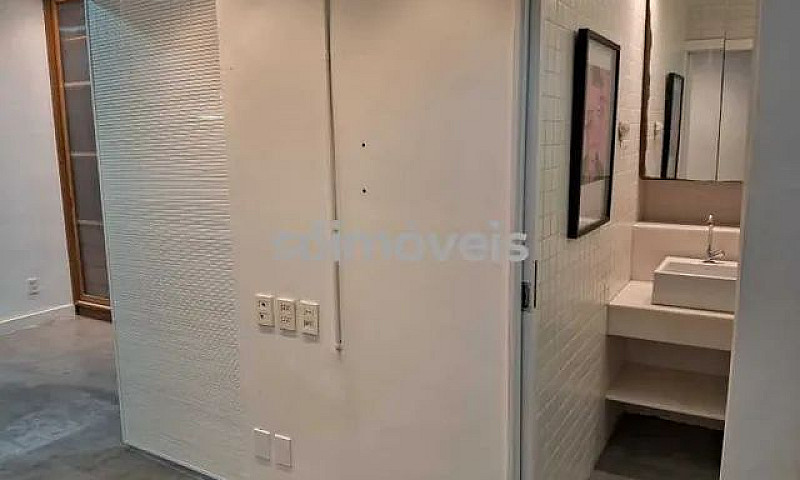 Apartamento-À Venda-...