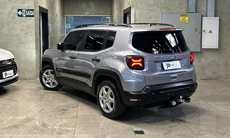 Jeep Renegade Std 1....