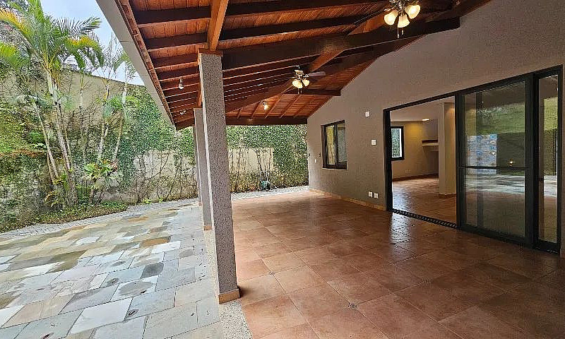 Linda Casa 4 Suítes ...