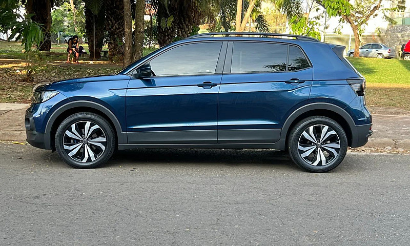 Volkswagen T-Cross 1...