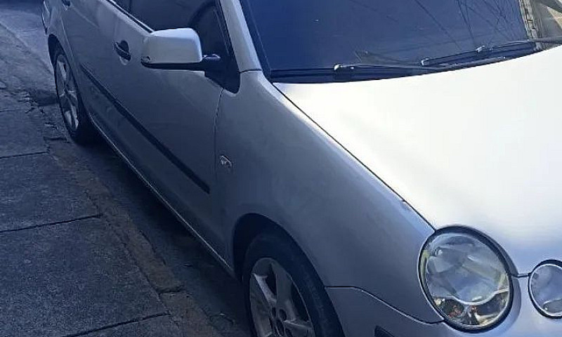 Volkswagen Polo Seda...