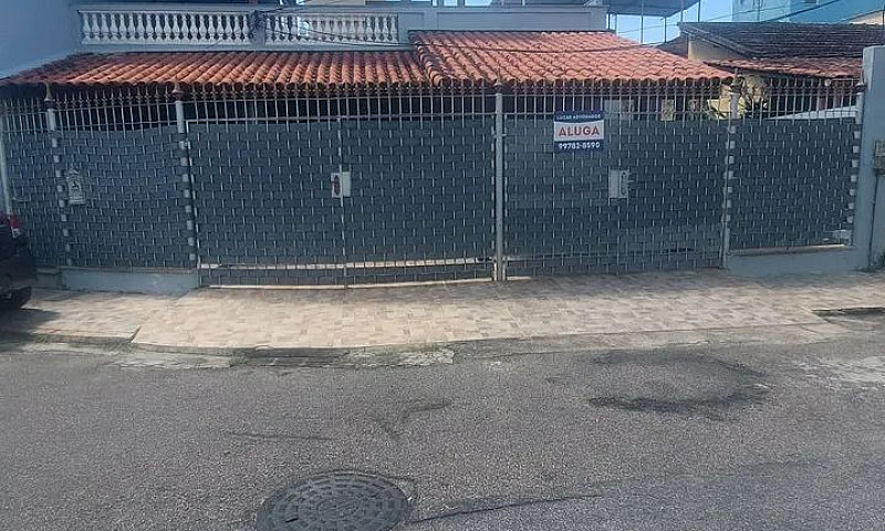 Casa Com Terraço,  P...