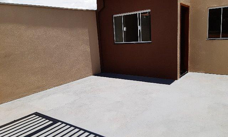 Casas No Jardim Pano...