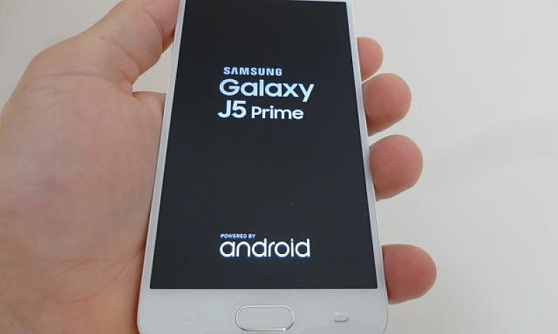 Samsung Galaxy J5 Pr...