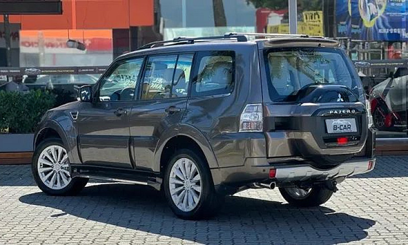Pajero Full Hpe Dies...