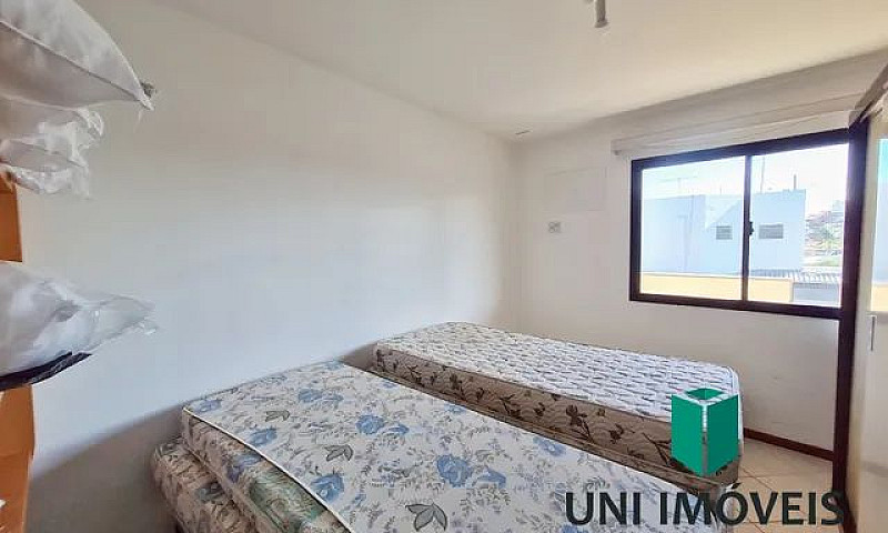 Apartamento De 03 Qu...