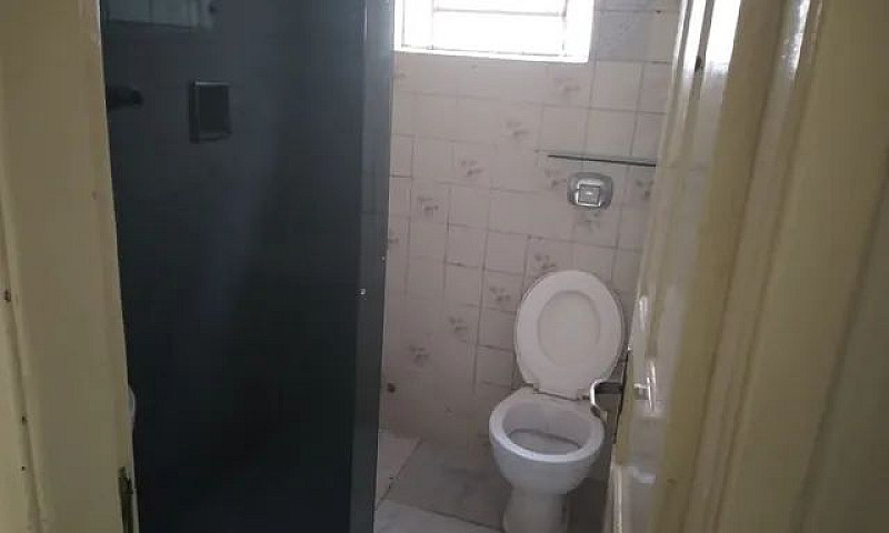 Alugo Casa 3 Quartos...