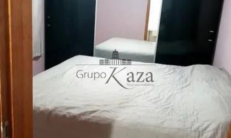 Apartamento / Padrão...