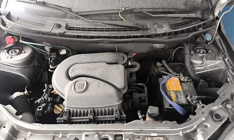 Fiat Uno Vivace 1.0 ...