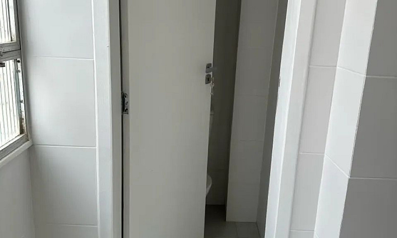 2 Quartos Recém Refo...