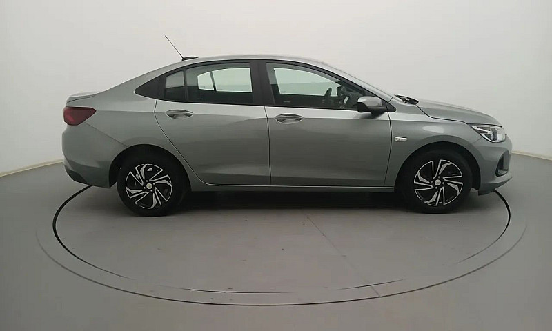 Chevrolet Onix Plus ...