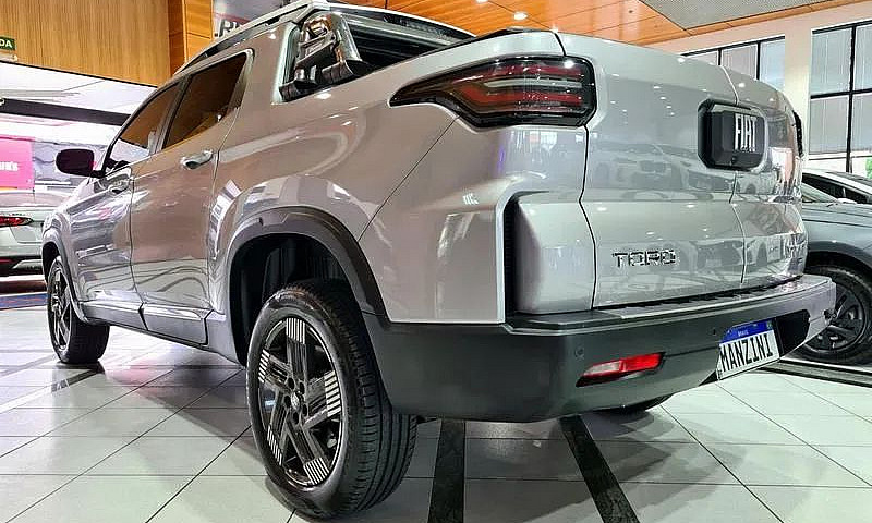Fiat Toro Volcano 1....