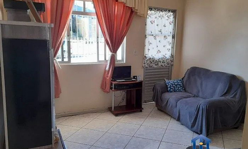 Casa A Venda Com 2 D...