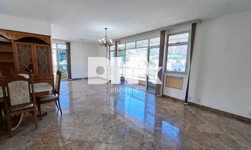 Apartamento : / Resi...