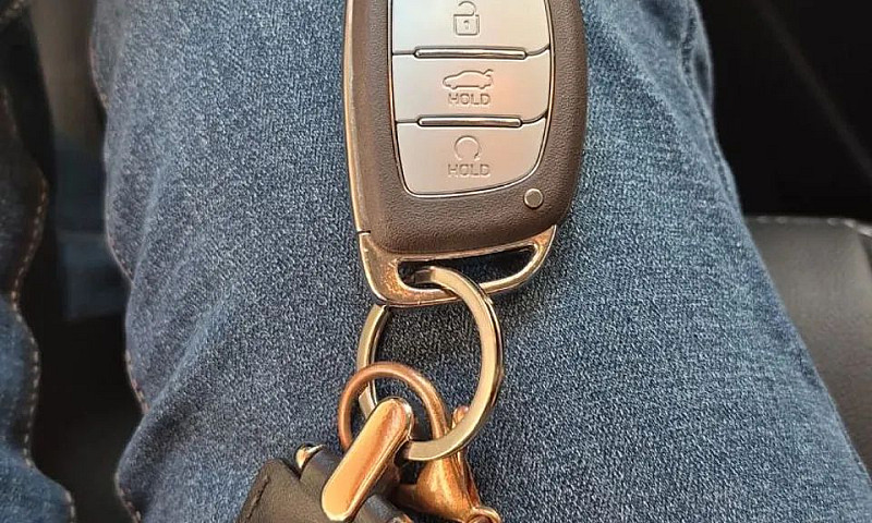 Hyundai Hb20 Limited...