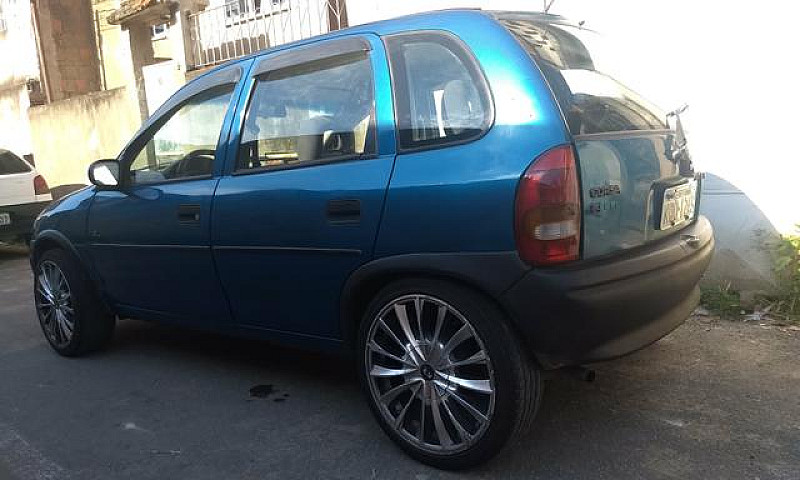 Vendo Corsa 96...