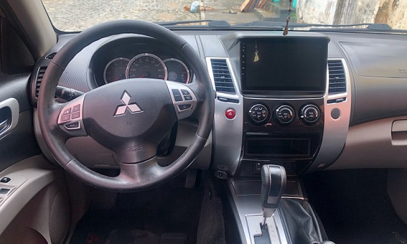Pajeiro Dakar 2012 H...