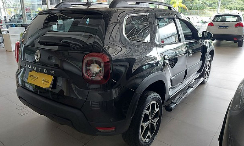Renault Duster Iconi...
