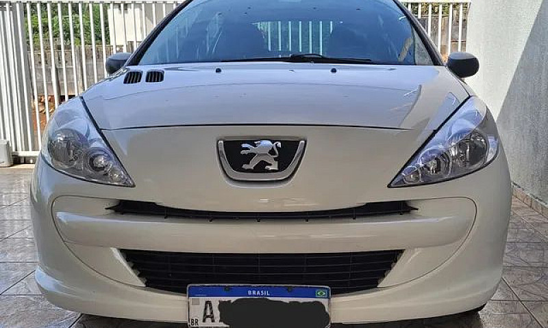 Peugeot 207 ...
