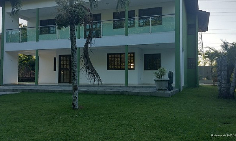 Casa Em Condomínio D...