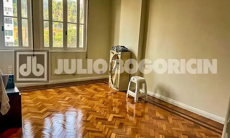 Apartamento - Padrão...