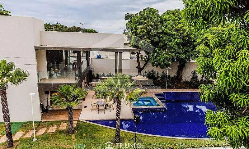 Casa Com 4 Dormitóri...