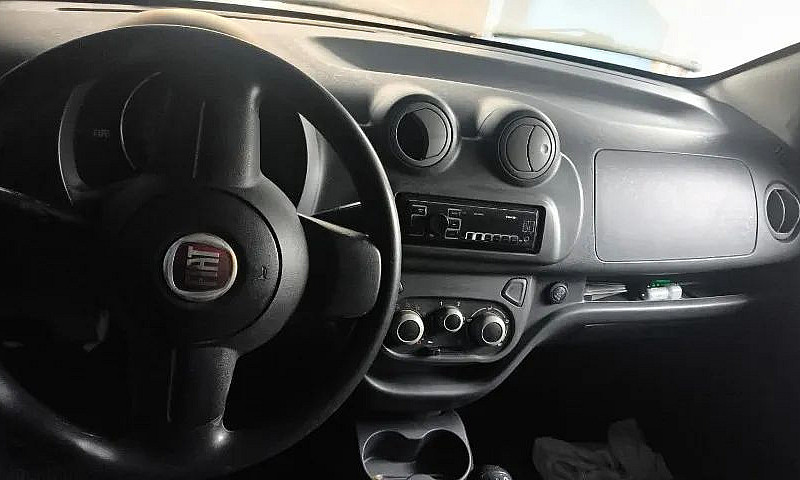 Fiat Uno Vivace 1.0 ...