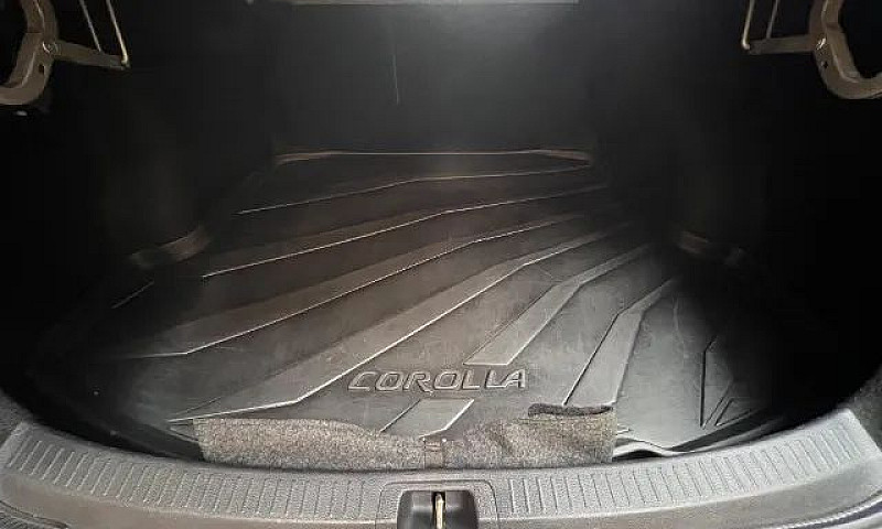Toyota Corolla Altis...