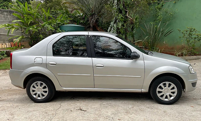 Renault Logan 1.0 16...