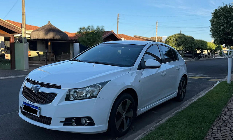 Chevrolet Cruze Hb S...