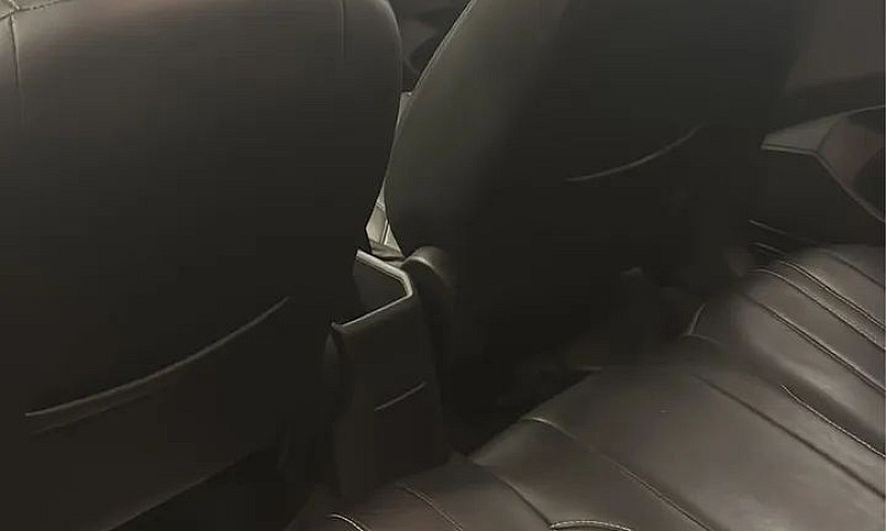 Volkswagen T-Cross S...