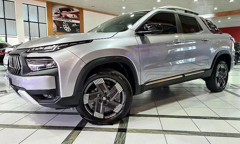 Fiat Toro Volcano 1....