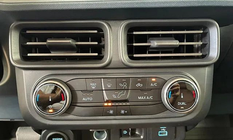 Ford Maverick Lariat...