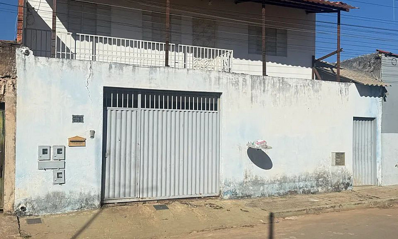 Casa De 2 Pavimento ...