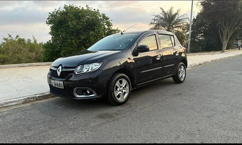 Renault Sandero Dyna...