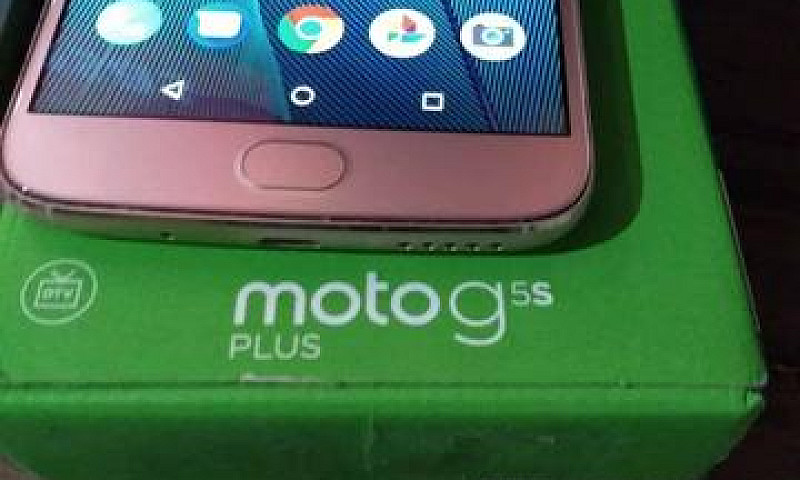 Moto G5S Plus...