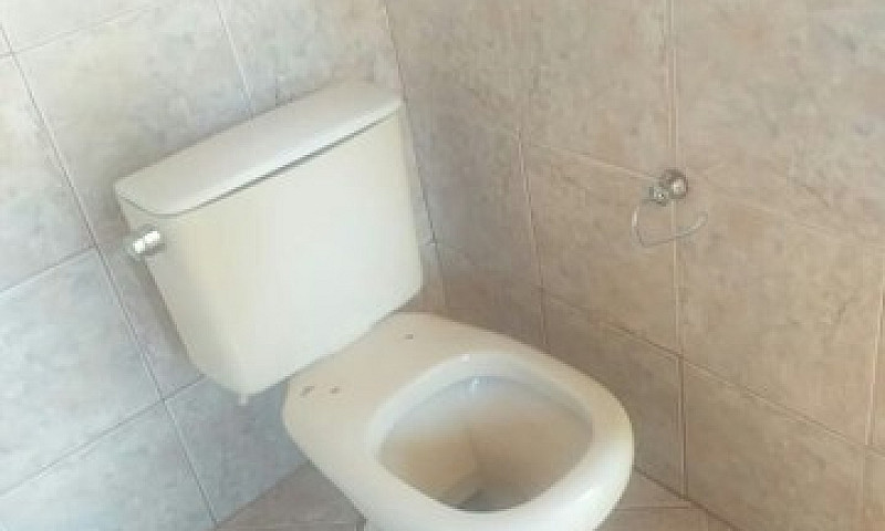 Casa Para Alugar Com...