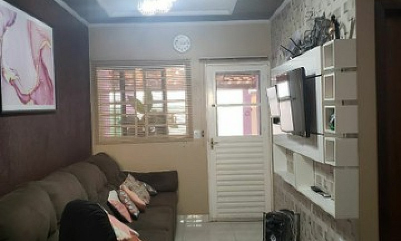 Casa Linda Toda Refo...