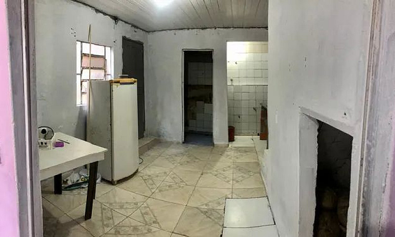 Casa A Venda No Bair...