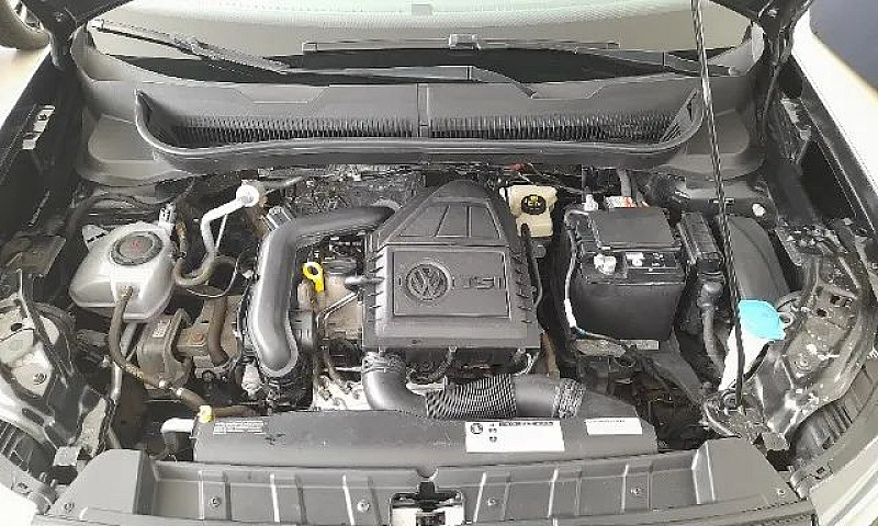 Volkswagen T-Cross 1...