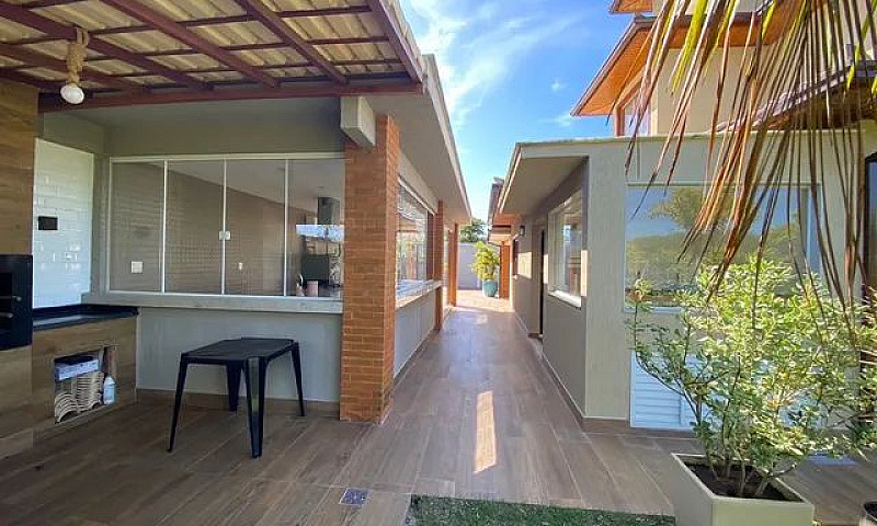 Casa Em Buzios 4 Sui...