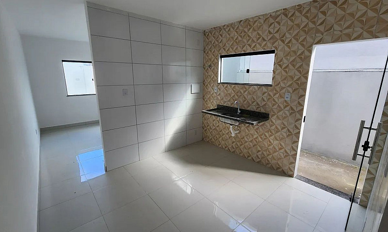 Casa Nova 2/4 Bairro...
