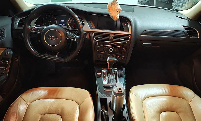 Audi A4 1.8 Tip./ Mu...